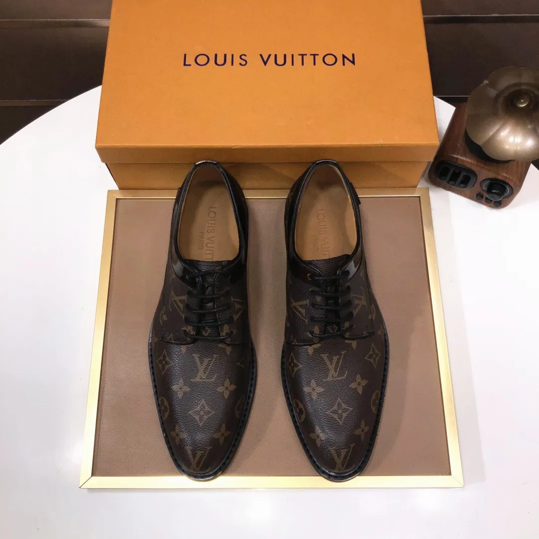 Men's shoes💰460💰【LOUIS VUITTON】(sheepskin lining) new cowhide LV formal shoes🎩🎩❗️🆘made one to one at the counter🎩original quality, imported cowhide upper➕full sheepskin lining➕original rubber outsole, {high quality visible}👣Size: 38-45 (45 custom-made)